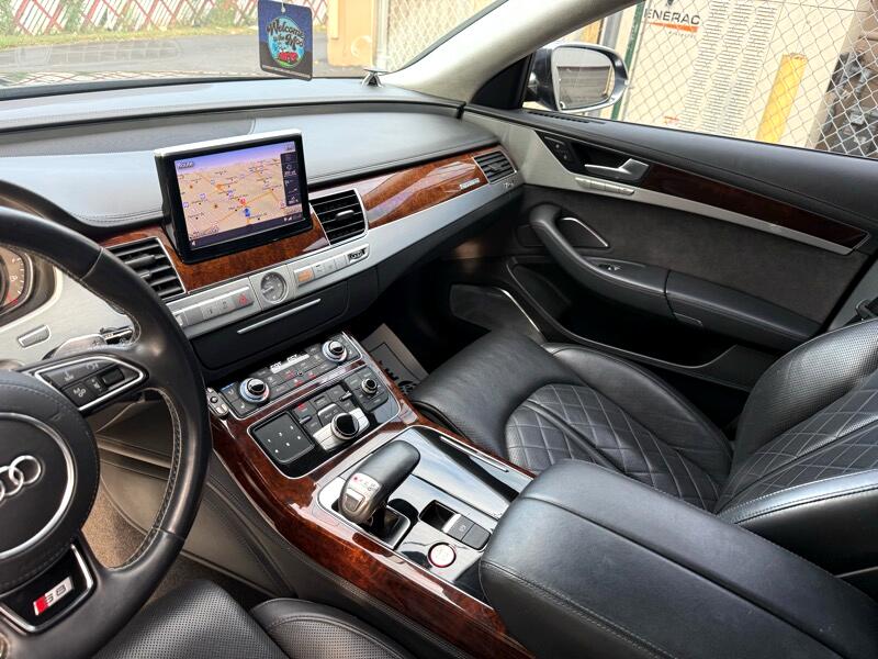 Audi S8 4.0 Sedan quattro Tiptronic 2013