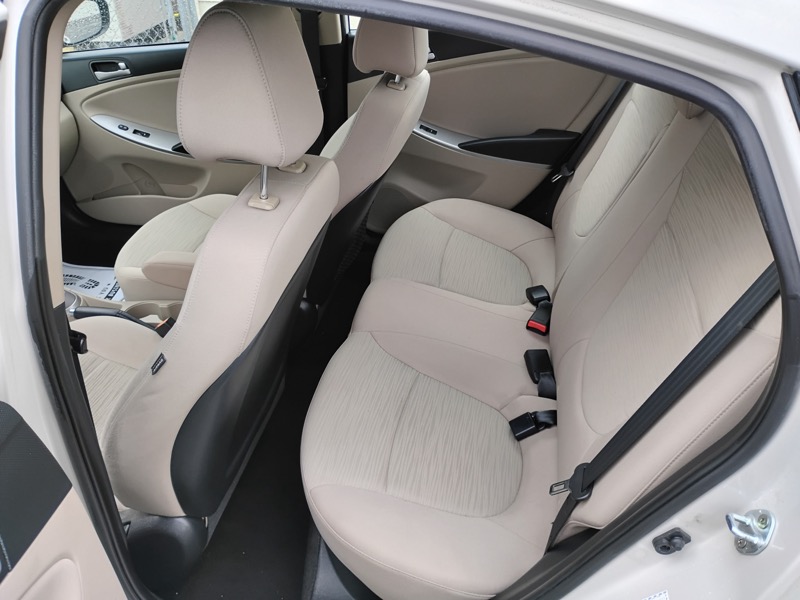 Hyundai Accent SE 4-Door 6A 2016