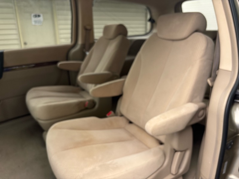 Hyundai Entourage GLS 2007