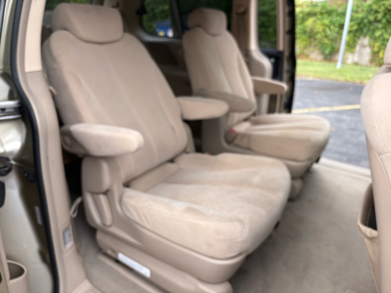 Hyundai Entourage GLS 2007