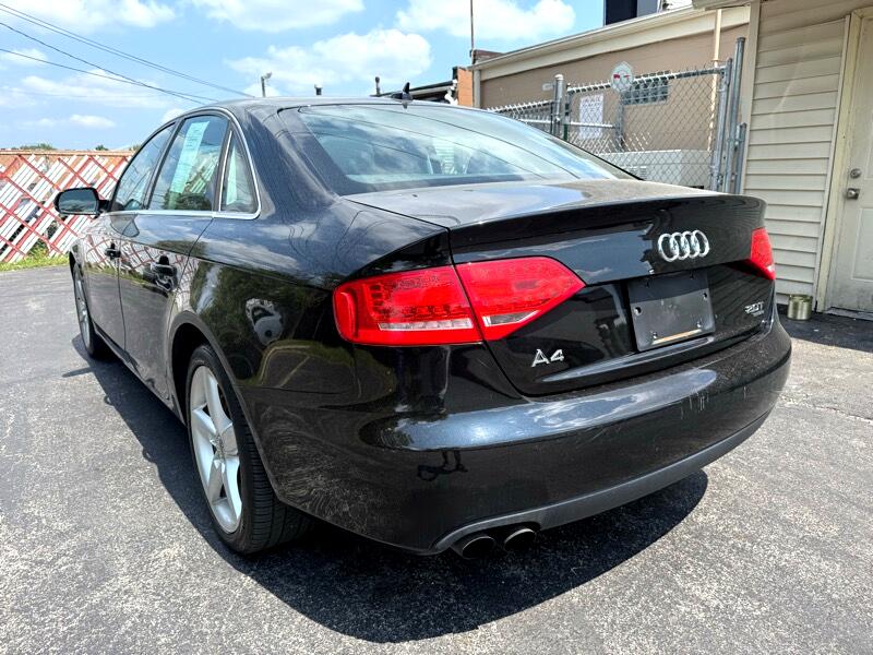 Audi A4 2.0T Sedan quattro Tiptronic 2011