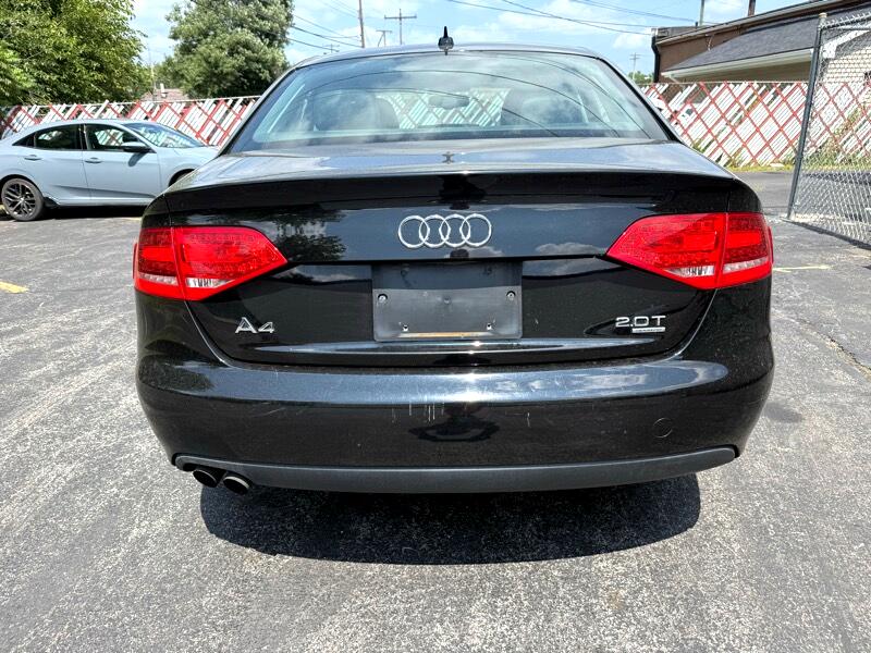 Audi A4 2.0T Sedan quattro Tiptronic 2011