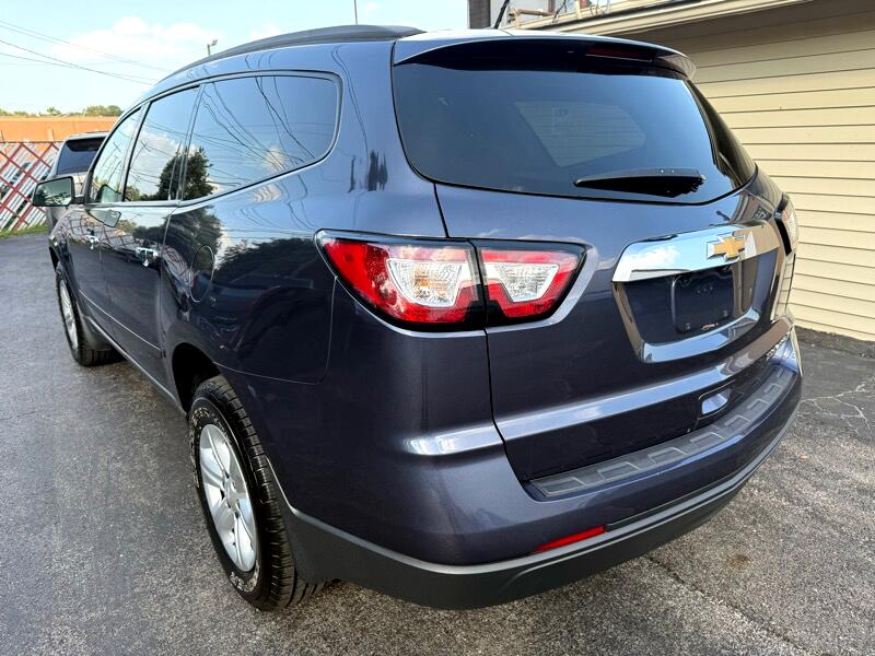Chevrolet Traverse LS FWD w/PDC 2013