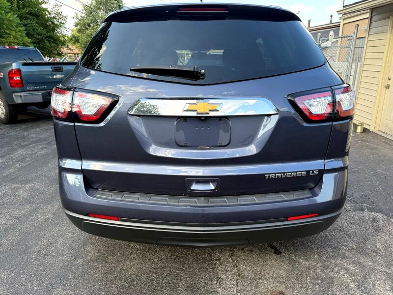 Chevrolet Traverse LS FWD w/PDC 2013