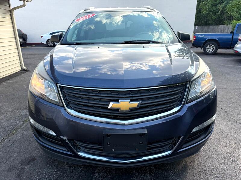 Chevrolet Traverse LS FWD w/PDC 2013