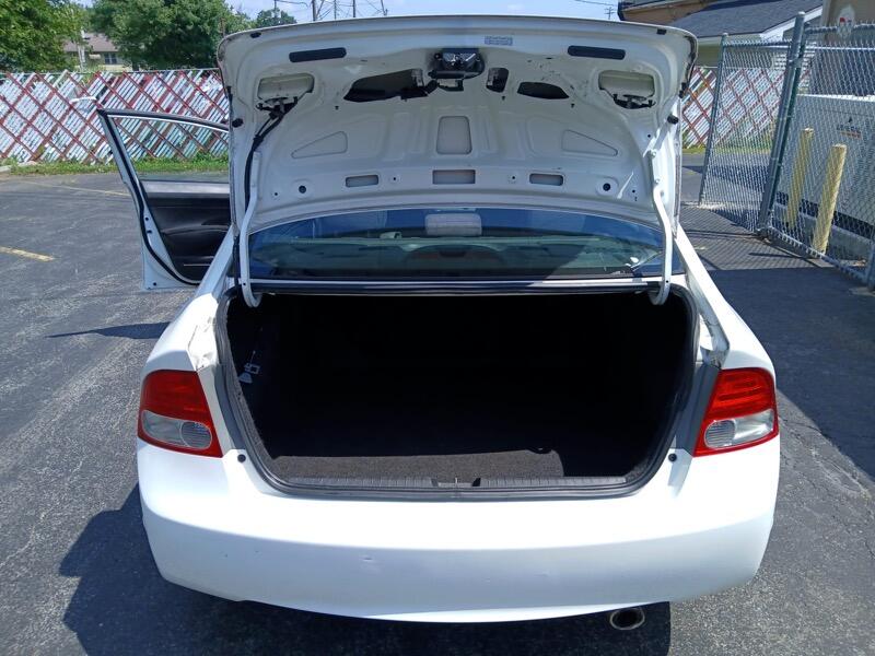 Honda Civic LX-S Sedan 5-Speed AT 2010