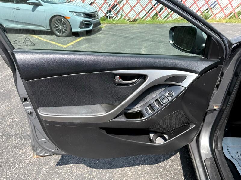Hyundai Elantra 4dr Sdn Auto Limited 2013