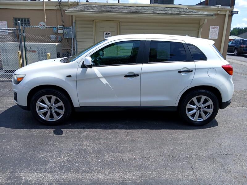Mitsubishi Outlander Sport ES 2WD 2015