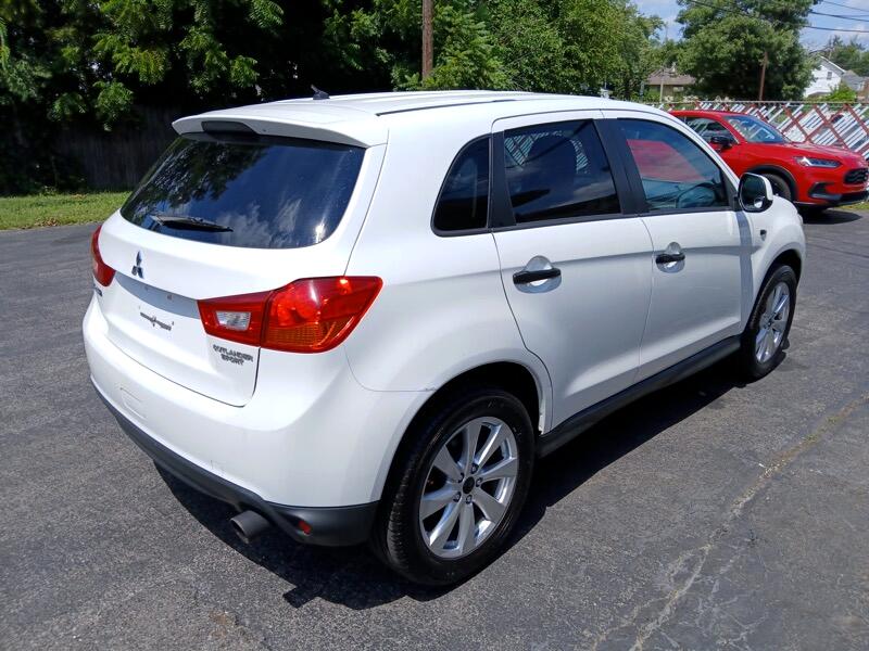 Mitsubishi Outlander Sport ES 2WD 2015
