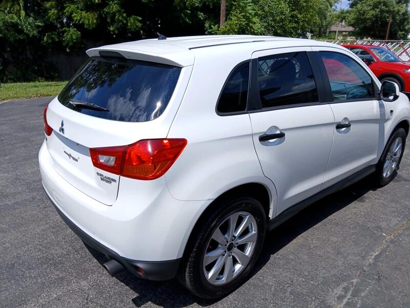 Mitsubishi Outlander Sport ES 2WD 2015