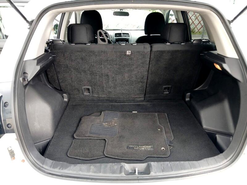 Mitsubishi Outlander Sport ES 2WD 2015