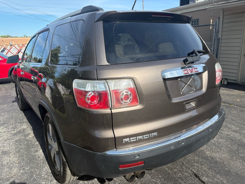 GMC Acadia SLT-1 FWD 2010