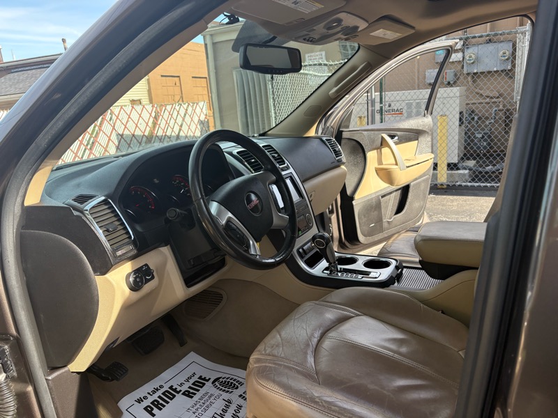 GMC Acadia SLT-1 FWD 2010