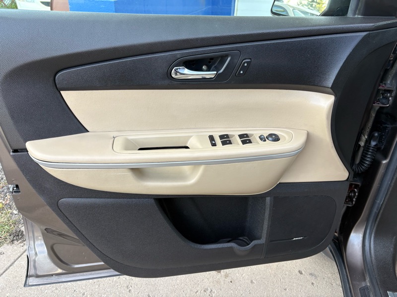 GMC Acadia SLT-1 FWD 2010