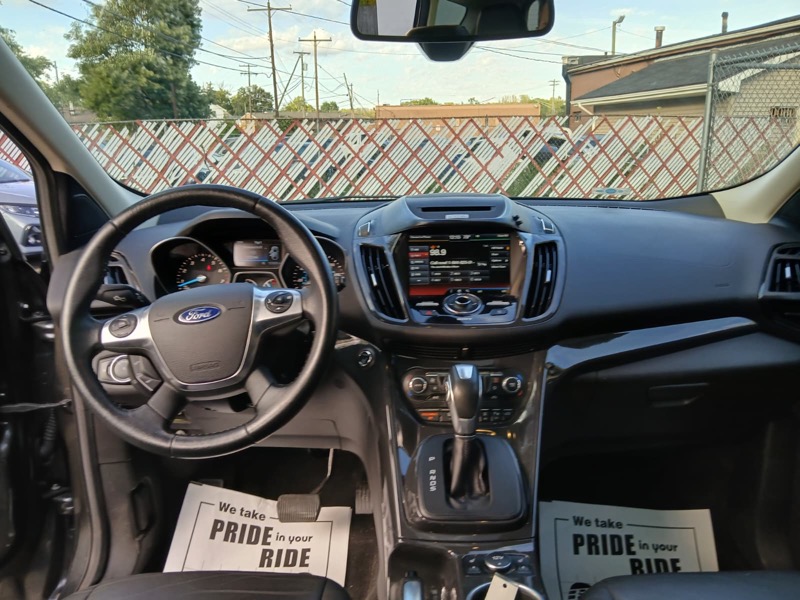 Ford Escape Titanium 4WD 2015