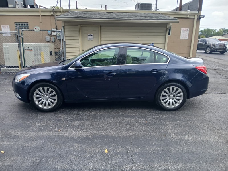 Buick Regal CXL - 3XL 2011