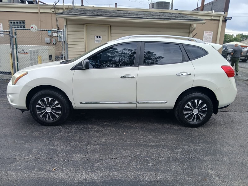 Nissan Rogue Select S 2WD 2014