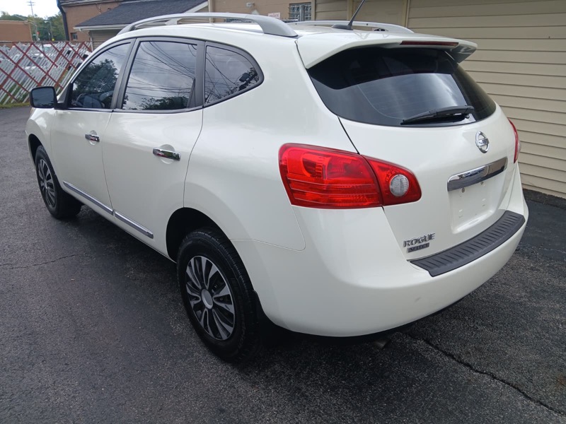 Nissan Rogue Select S 2WD 2014