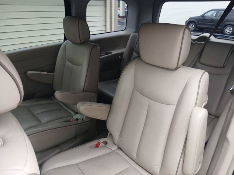 Nissan Quest 3.5 S 2013