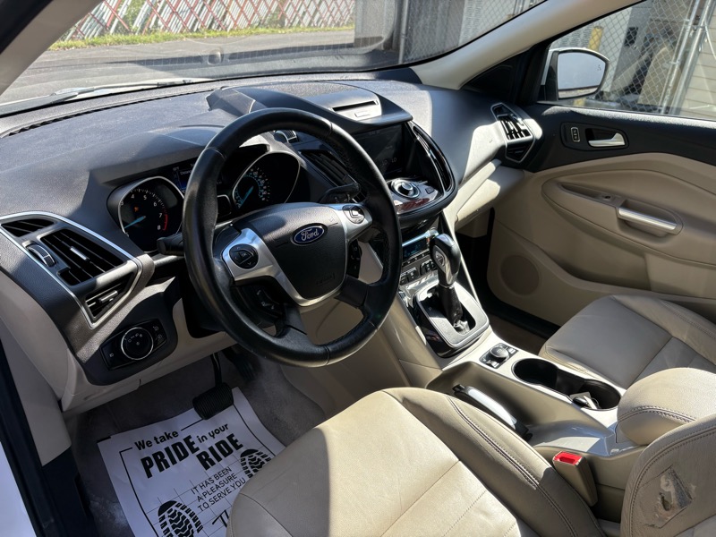 Ford Escape SEL 4WD 2013