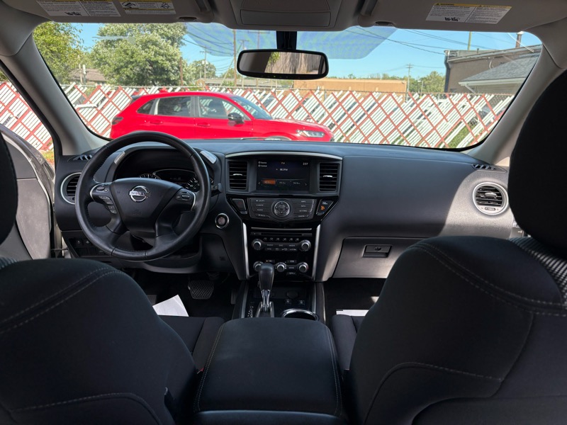 Nissan Pathfinder S 4WD 2017