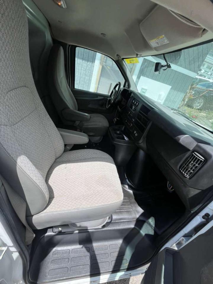 Chevrolet Express 2500 Cargo FFV 2015