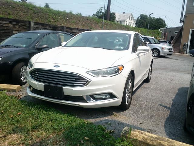 White 2017 Ford Fusion Sedan Front-Wheel Drive Automatic