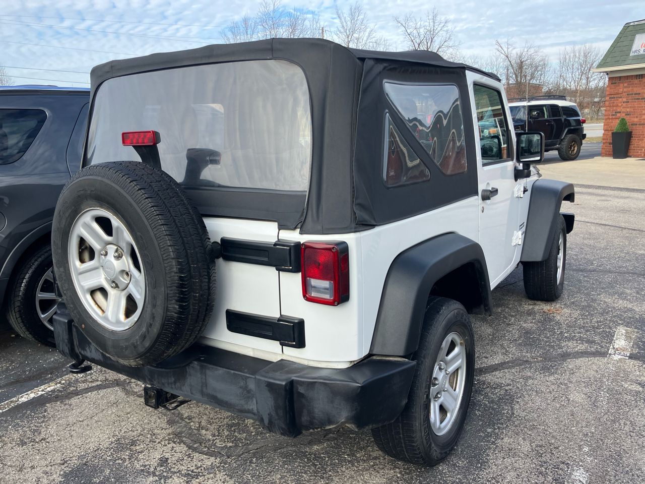 Jeep Wrangler Sport 4WD 2013