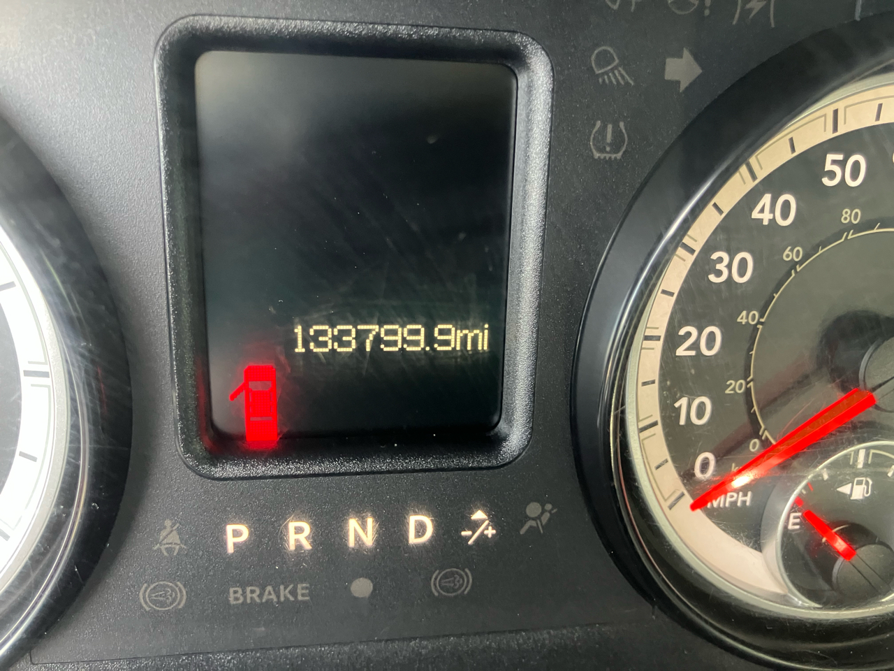 RAM 1500 4WD Quad Cab 140.5" Tradesman 2016