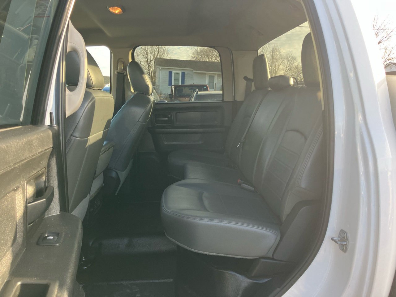 RAM 2500 Tradesman Crew Cab LWB 4WD 2018