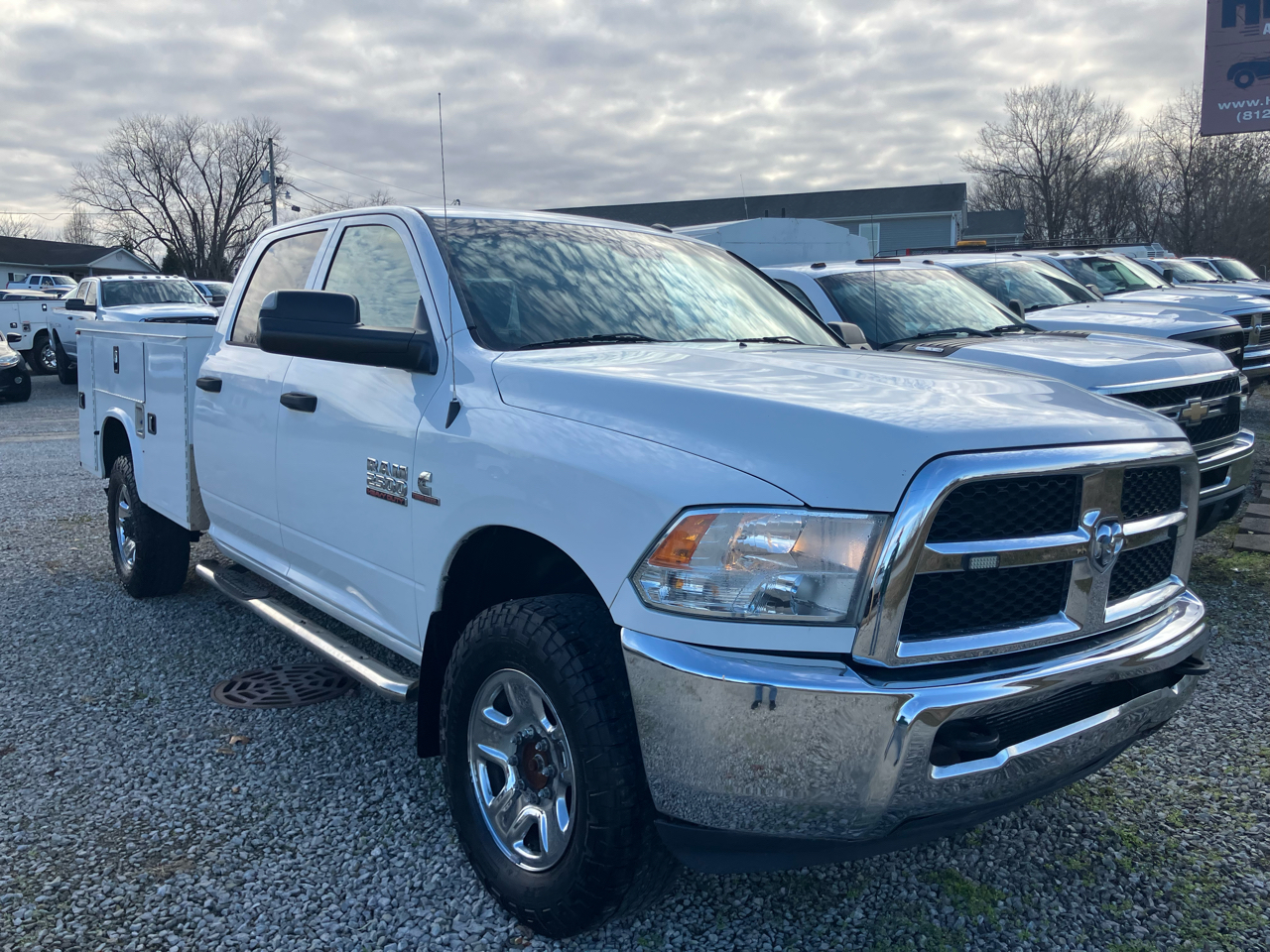 RAM 2500 Tradesman Crew Cab LWB 4WD 2016