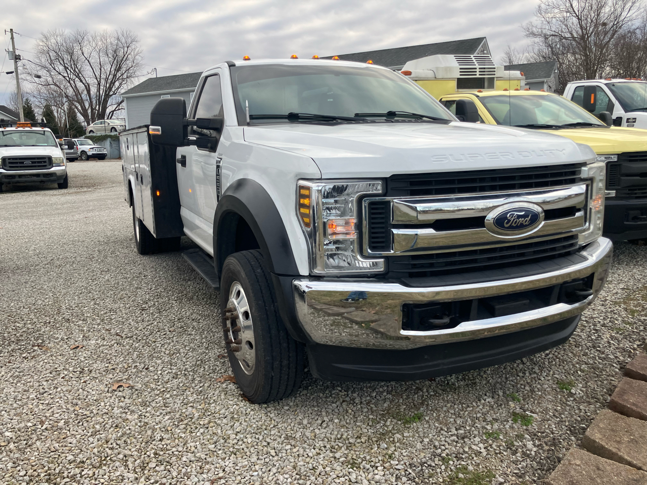 Ford F-550 Regular Cab DRW 4WD 2019