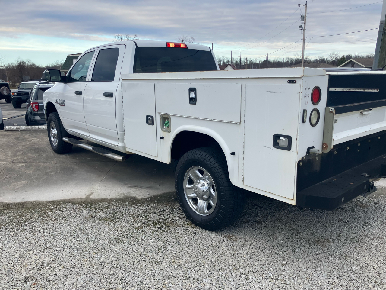 RAM 2500 Tradesman Crew Cab LWB 4WD 2016