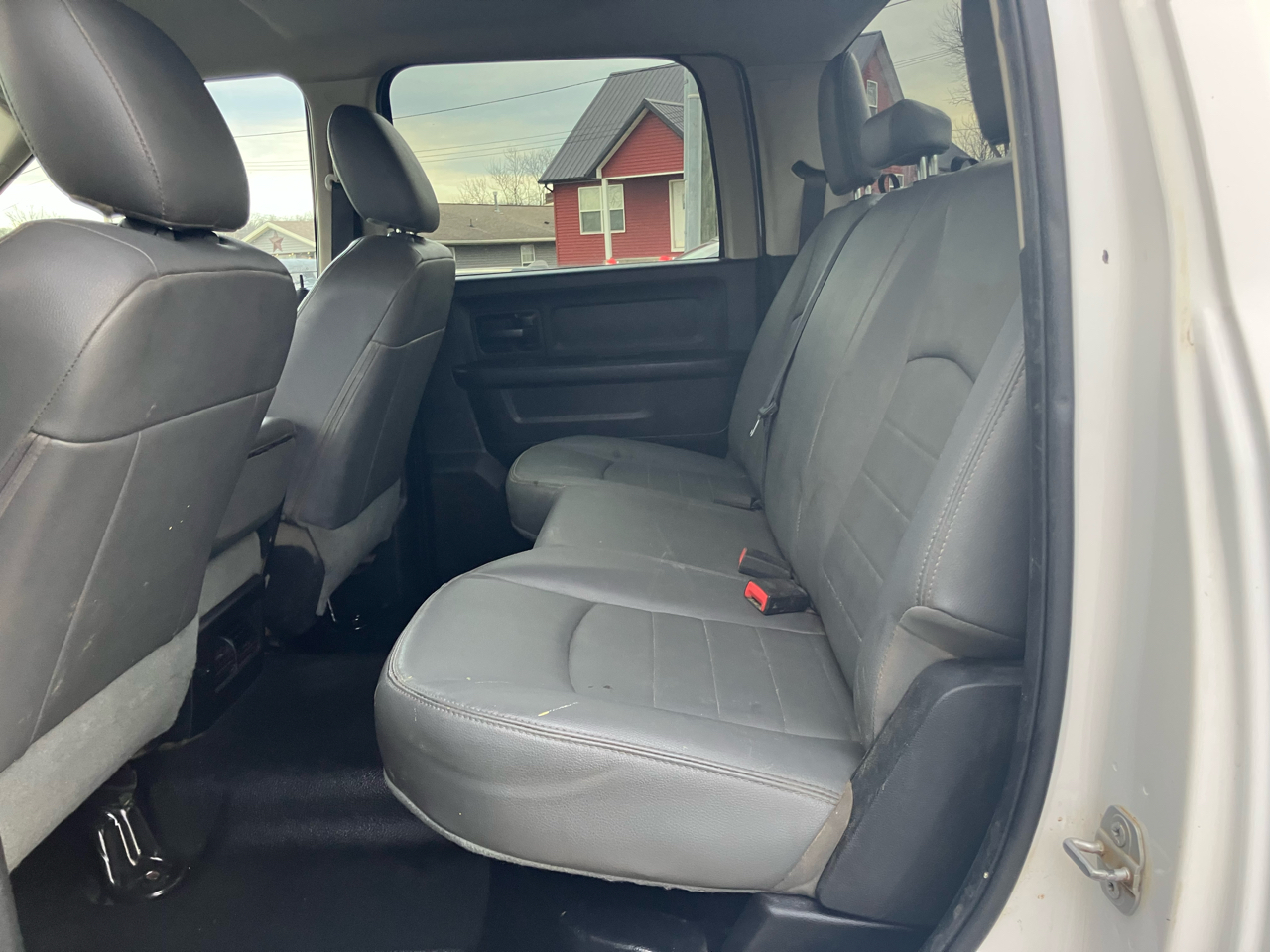 RAM 2500 Tradesman Crew Cab LWB 4WD 2016