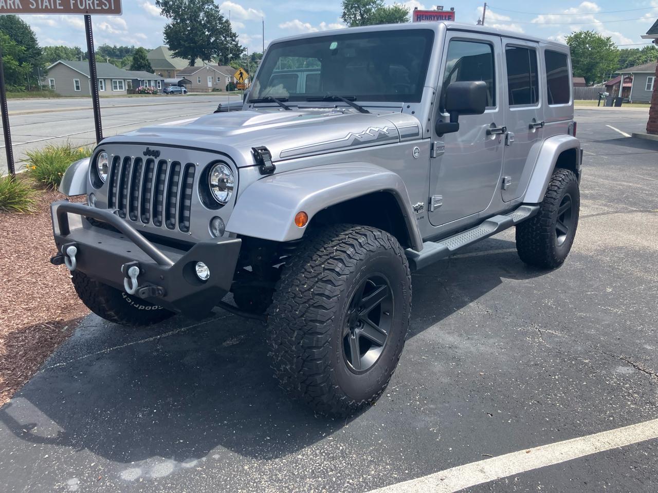 Jeep Wrangler Unlimited Sahara 4WD 2014