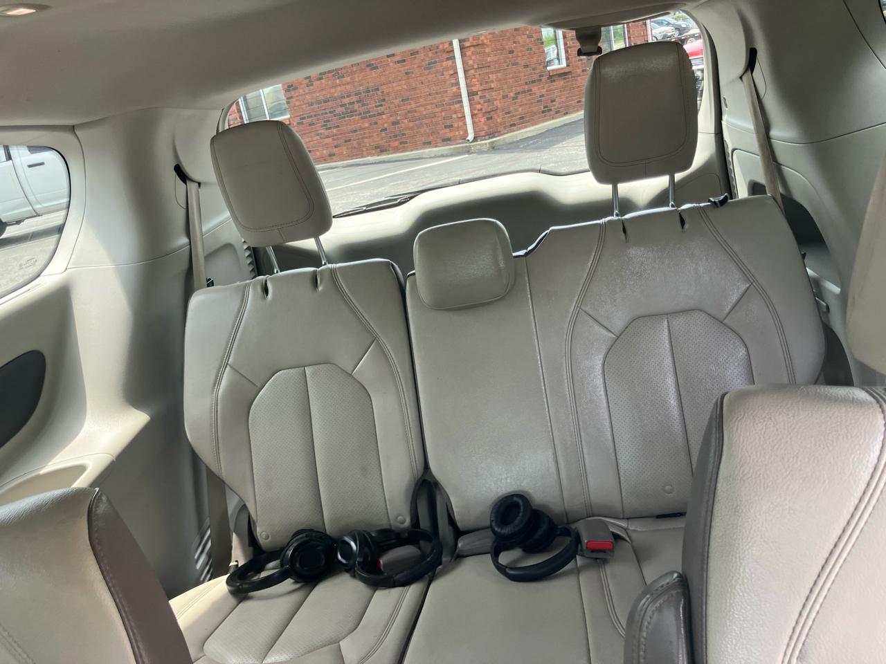 Chrysler Pacifica Touring-L 2018