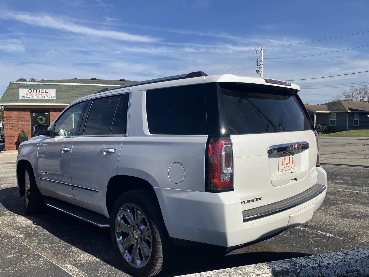 GMC Yukon Denali 4WD 2019