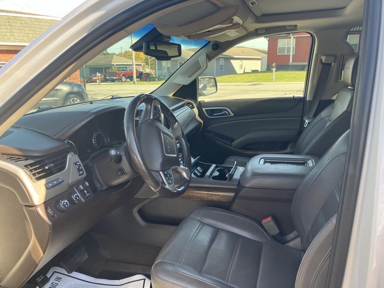 GMC Yukon Denali 4WD 2019