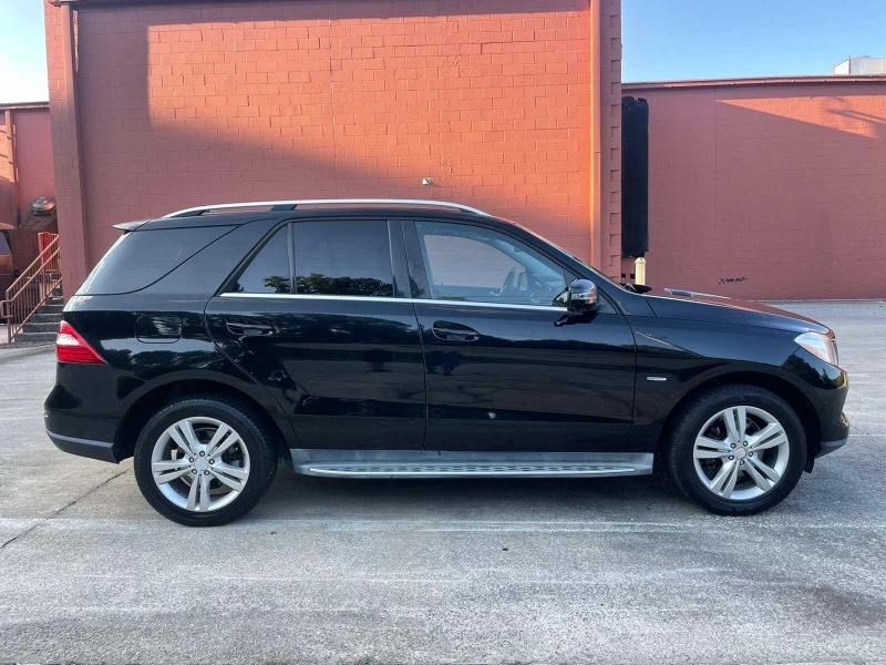 Mercedes-Benz M-Class ML350 4MATIC 2012