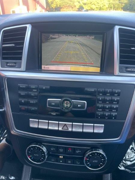 Mercedes-Benz M-Class ML350 4MATIC 2012