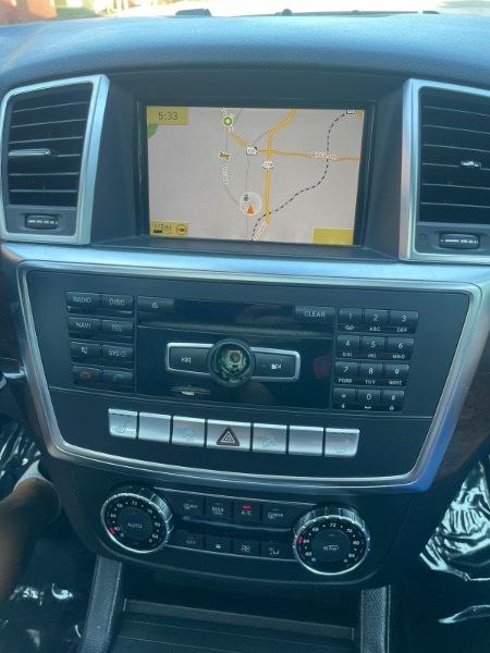 Mercedes-Benz M-Class ML350 4MATIC 2012