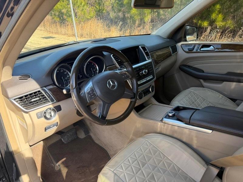 Mercedes-Benz M-Class ML350 BlueTEC 2012