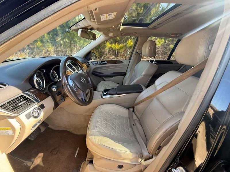 Mercedes-Benz M-Class ML350 BlueTEC 2012