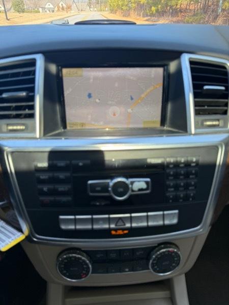 Mercedes-Benz M-Class ML350 BlueTEC 2012