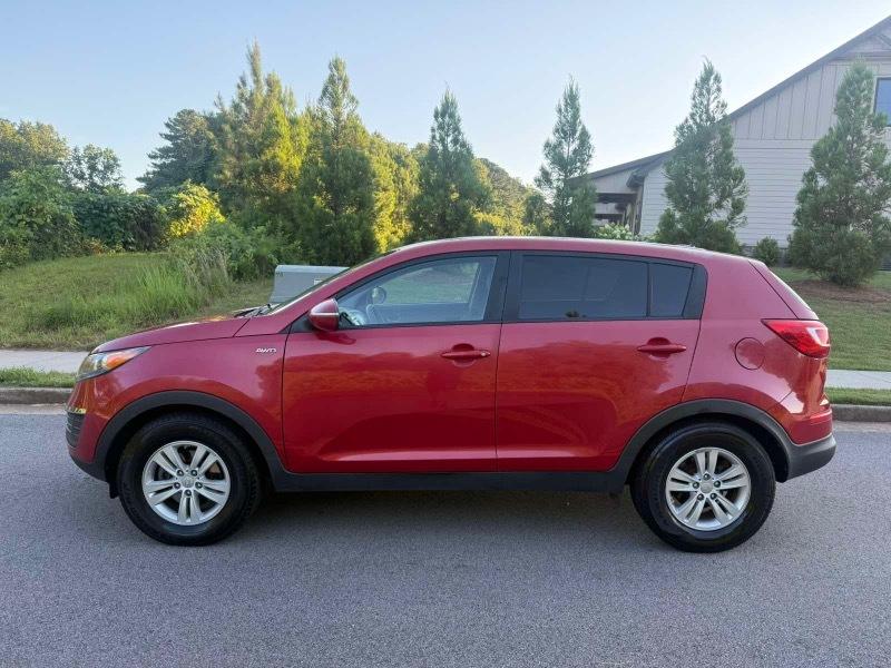 Kia Sportage LX AWD 2011