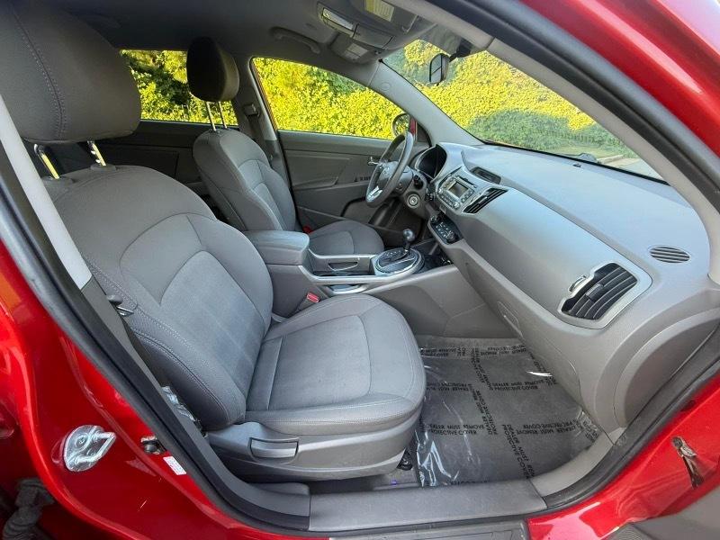 Kia Sportage LX AWD 2011