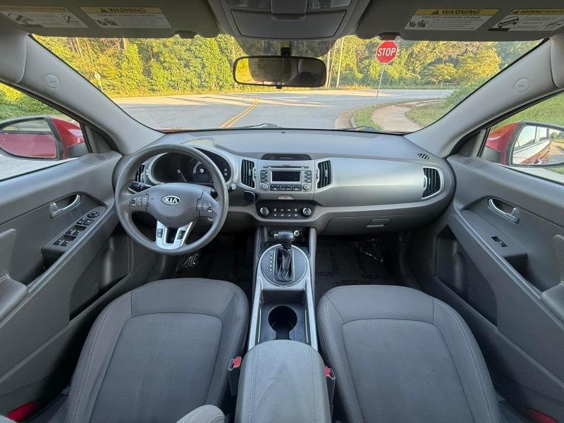 Kia Sportage LX AWD 2011