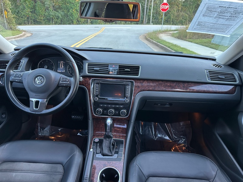 Volkswagen Passat 2.0L TDI SEL Premium 2013