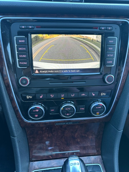 Volkswagen Passat 2.0L TDI SEL Premium 2013