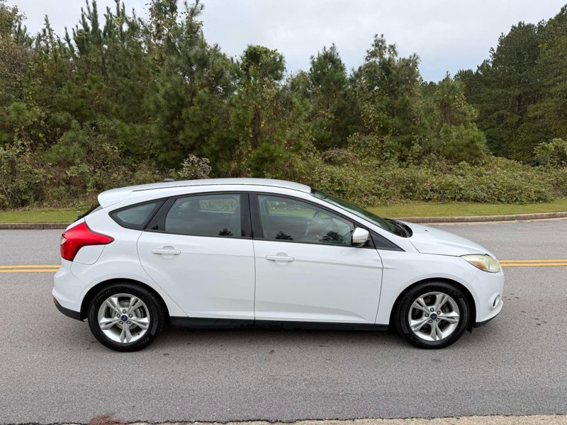 Ford Focus SE Hatch 2014